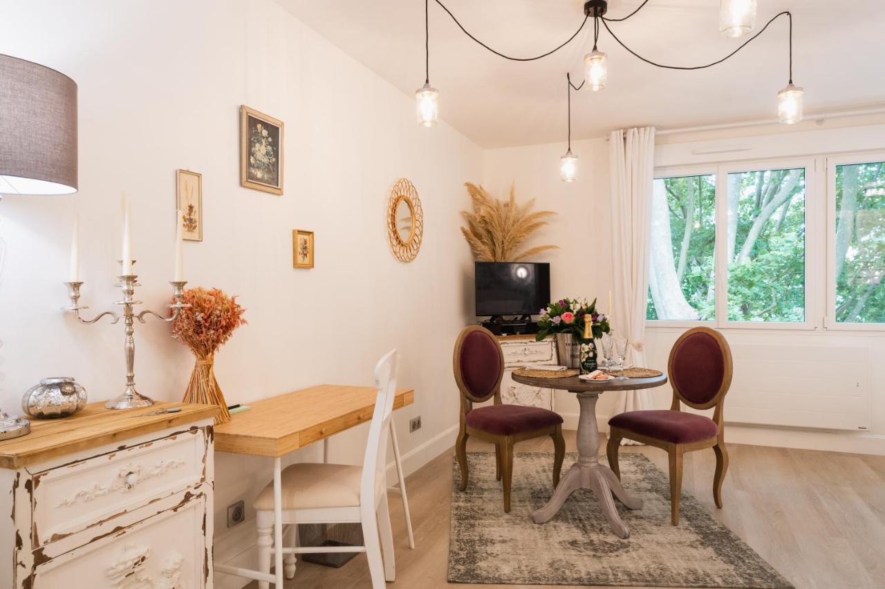 The French Boudoir Appartement Épernay Buitenkant foto