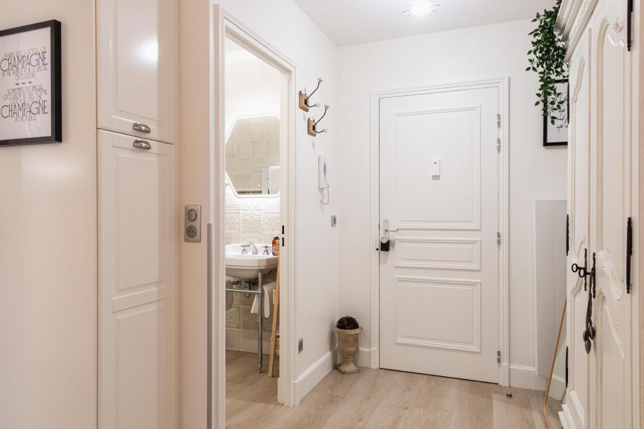The French Boudoir Appartement Épernay Buitenkant foto